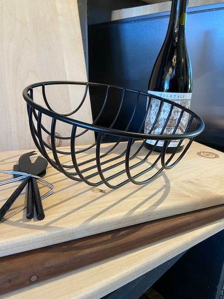 Outline Basket in Black